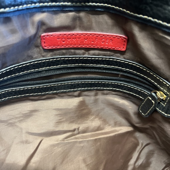 Tommy Hilfiger‎ Tote - Picture 10 of 12